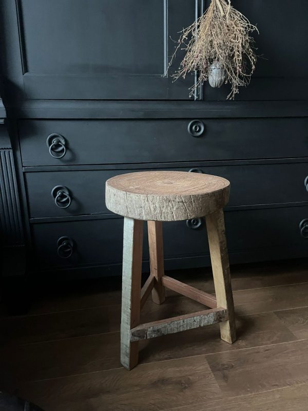stoere hoge houten kruk,bijzettafel,plantentafel - Afbeelding 3